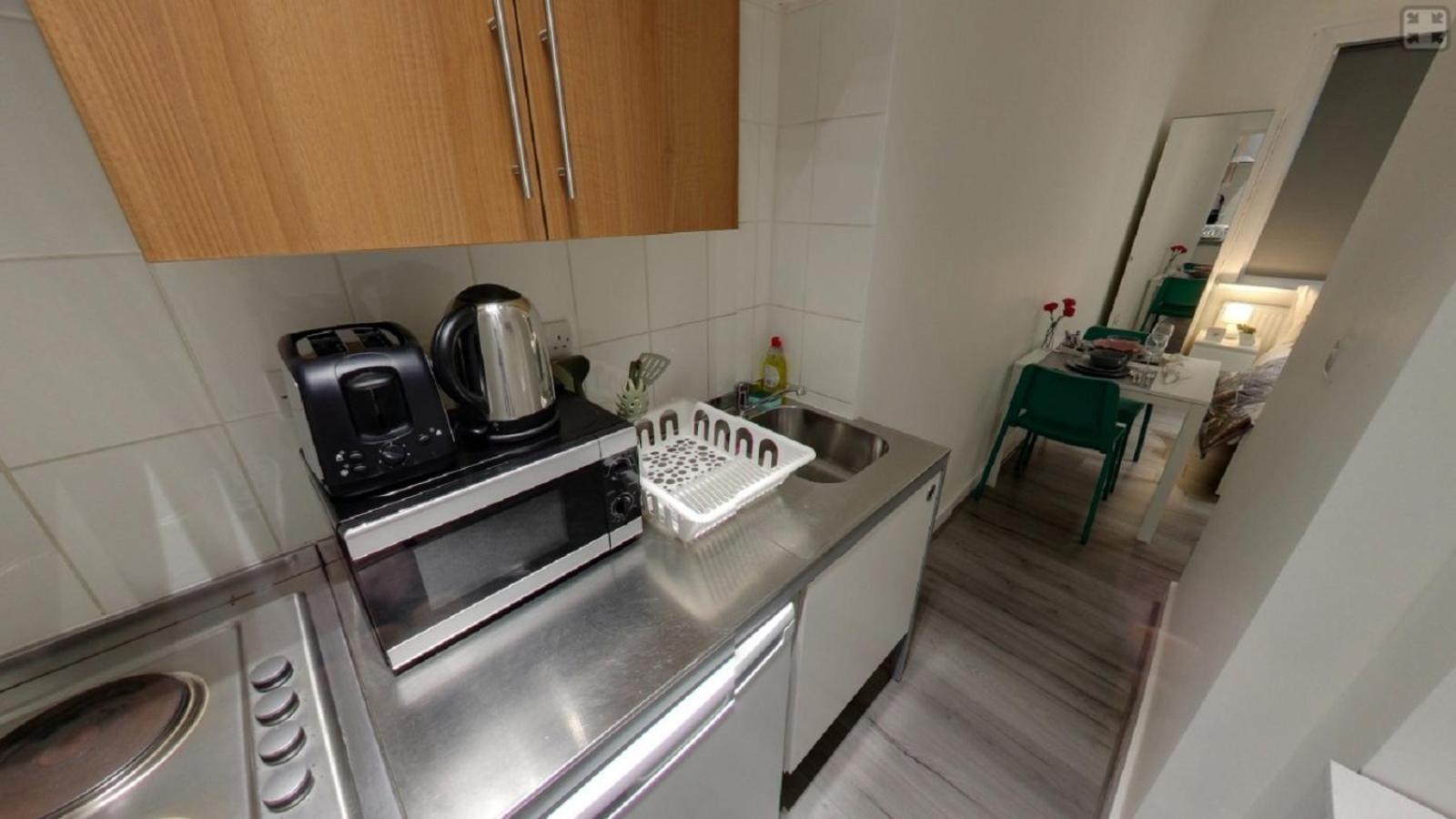 Comfortable Budget Two Bedroom Apartment In City Centre - Kings Cross - Euston Station - 6 People London Exterior photo