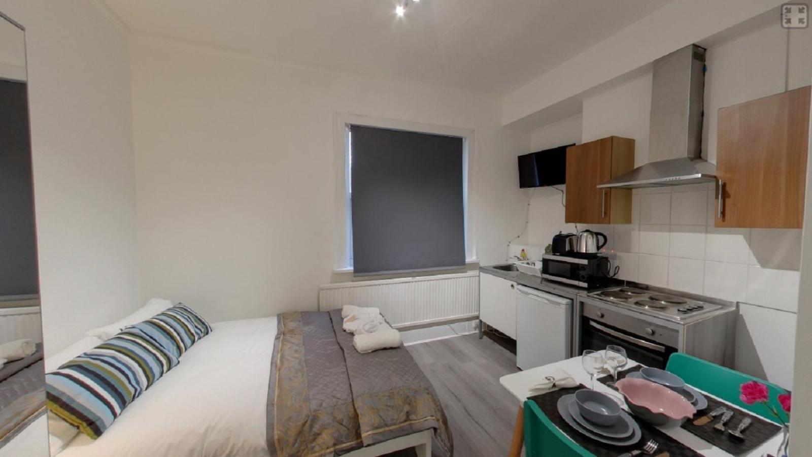 Comfortable Budget Two Bedroom Apartment In City Centre - Kings Cross - Euston Station - 6 People London Exterior photo