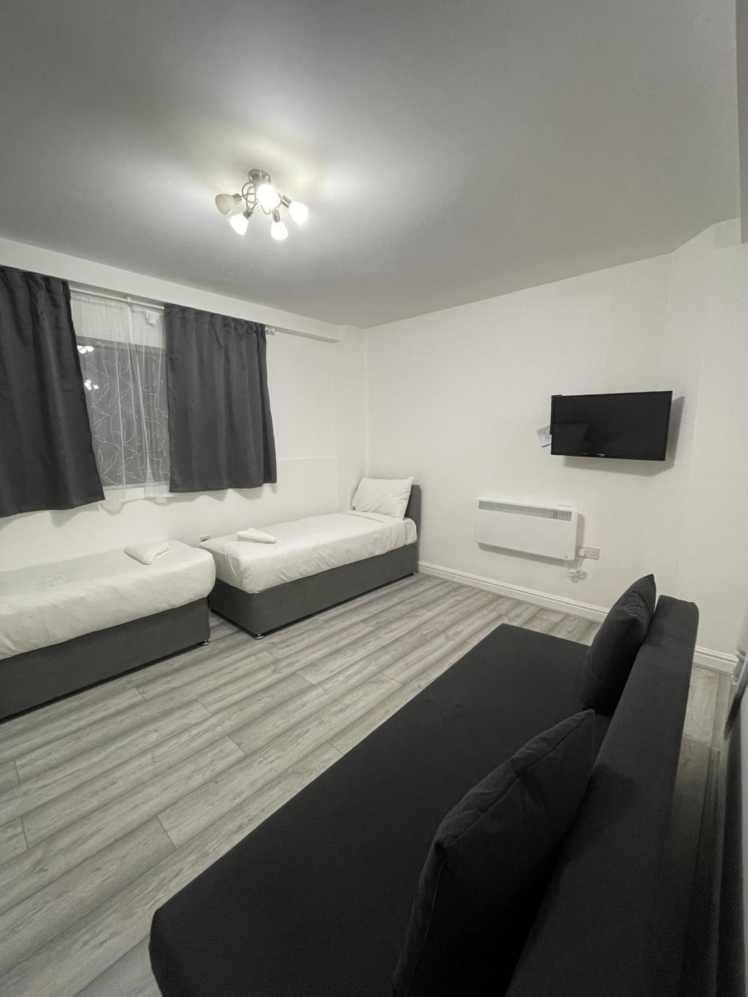 Comfortable Budget Two Bedroom Apartment In City Centre - Kings Cross - Euston Station - 6 People London Exterior photo